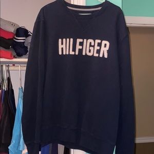 Tommy Hilfiger navy blue sweatshirt